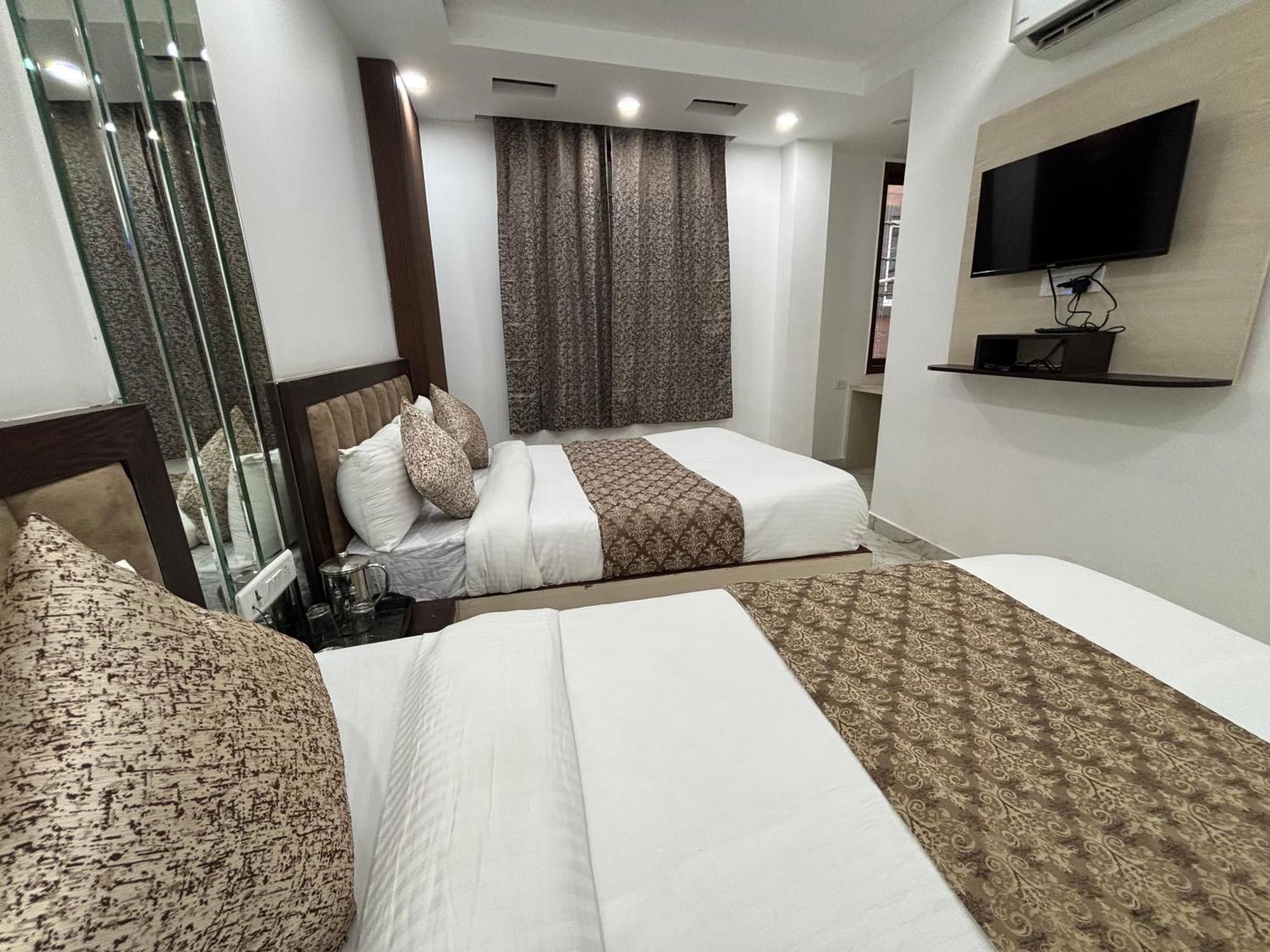 Hotel C G International 2 Minuit Walkable New Delhi Railway Station & Connaught Palace Luaran gambar