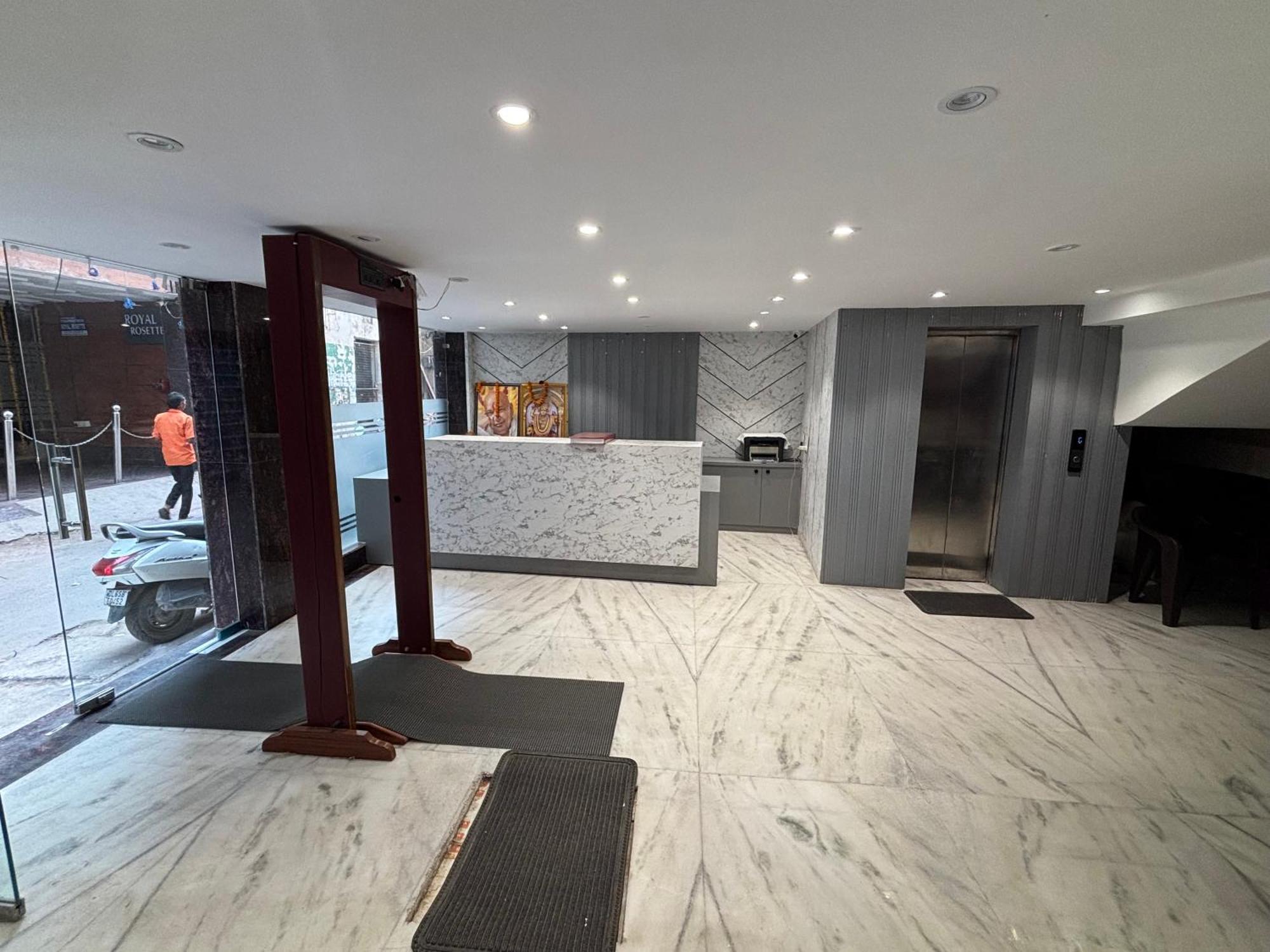 Hotel C G International 2 Minuit Walkable New Delhi Railway Station & Connaught Palace Luaran gambar