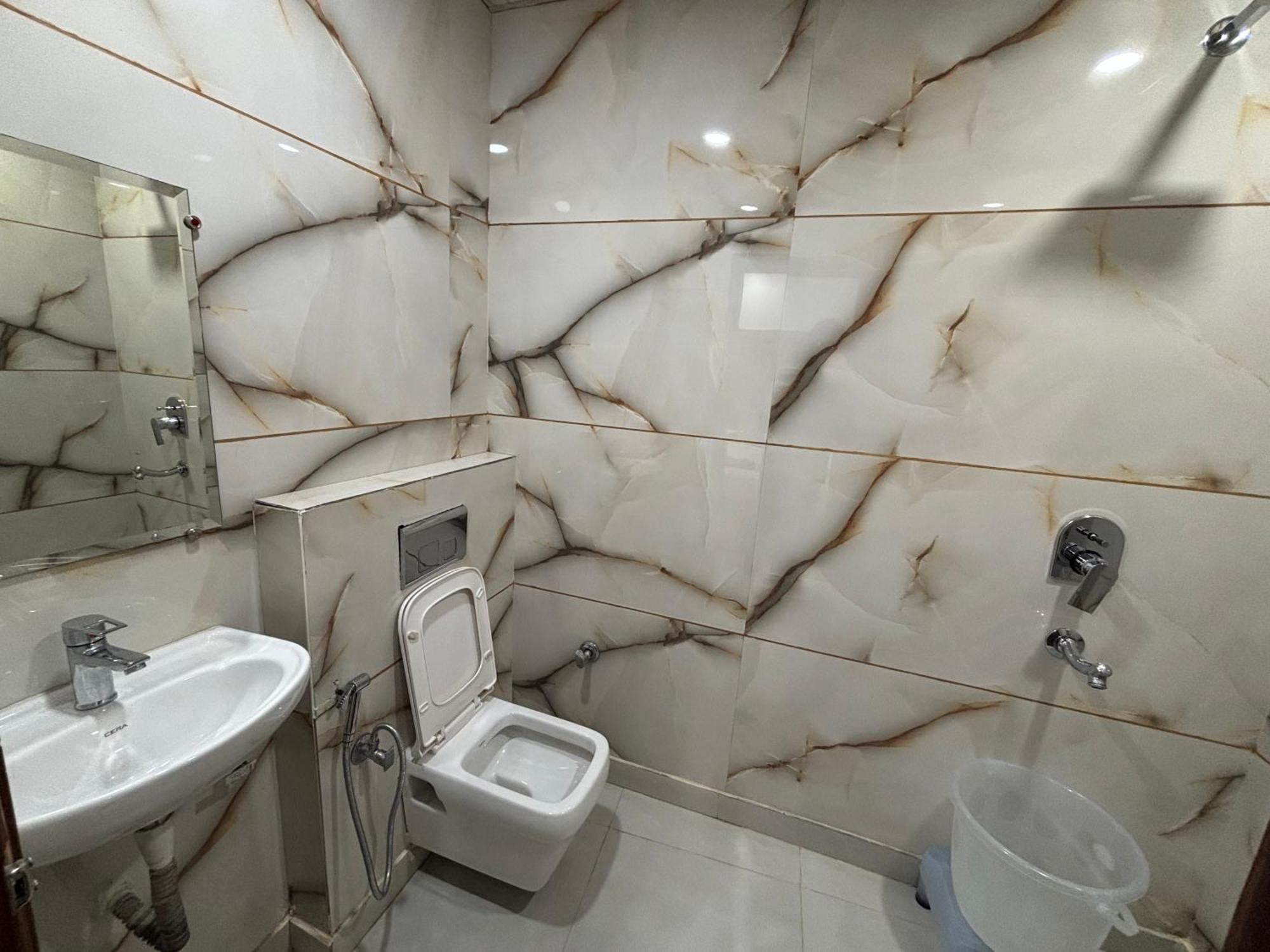 Cg Internationl By Sweet Guest House New Delhi Luaran gambar