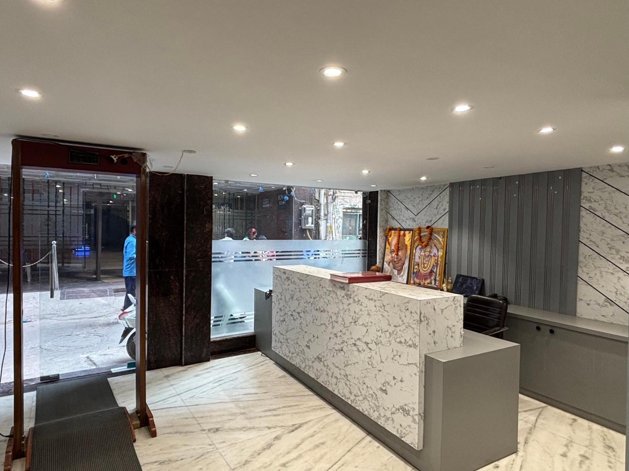 Cg Internationl By Sweet Guest House New Delhi Luaran gambar