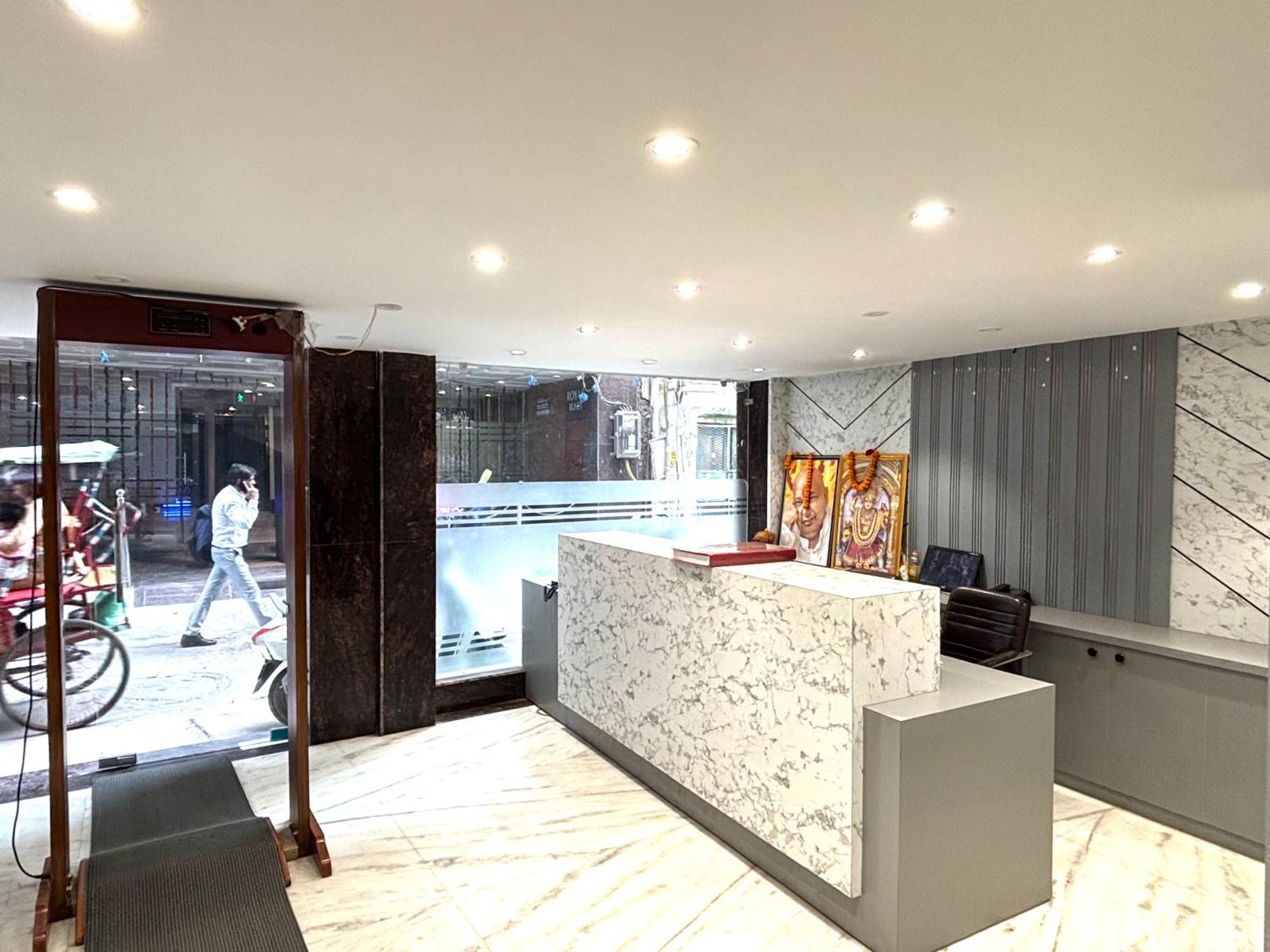 Cg Internationl By Sweet Guest House New Delhi Luaran gambar