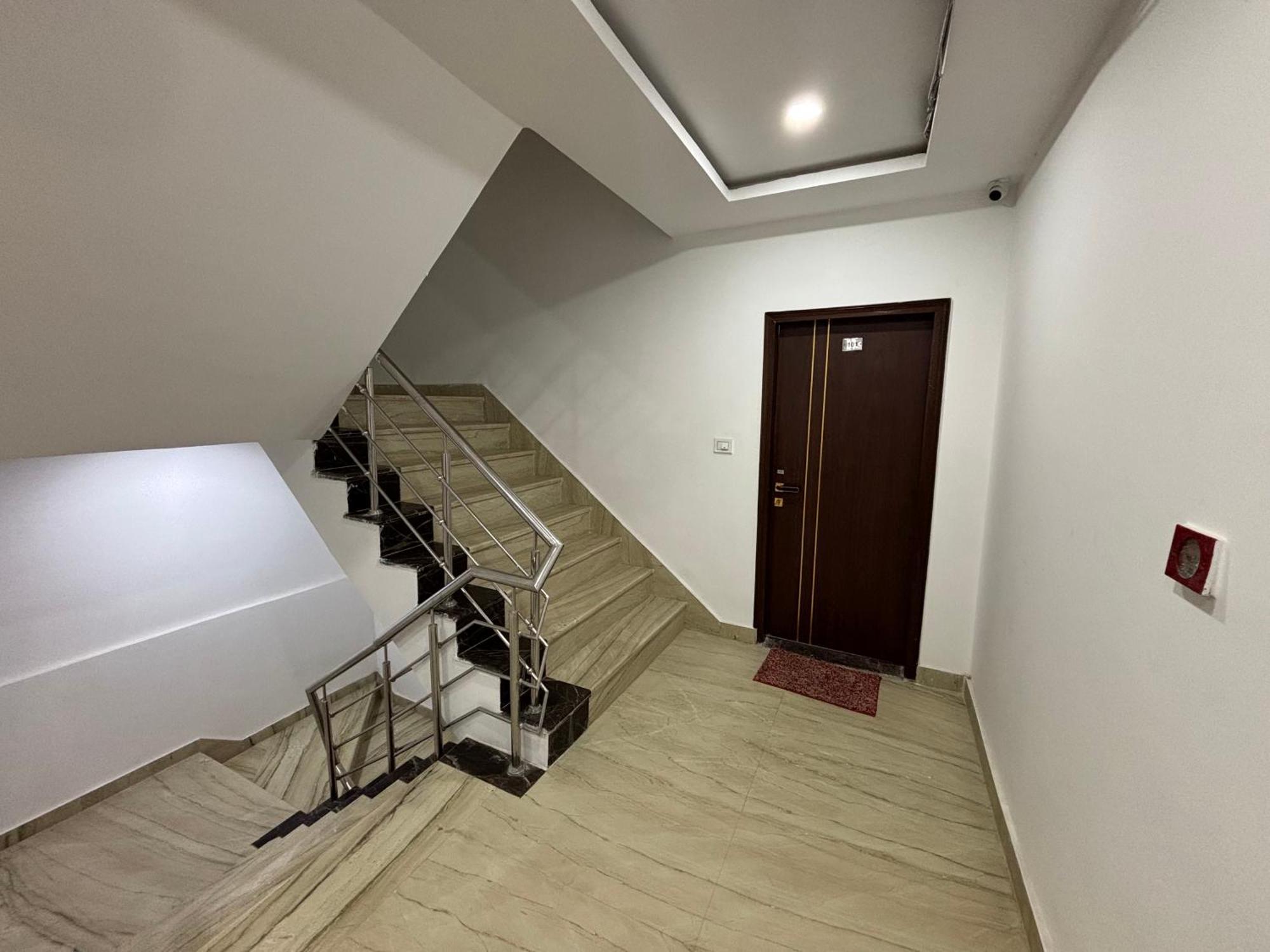 Cg Internationl By Sweet Guest House New Delhi Luaran gambar